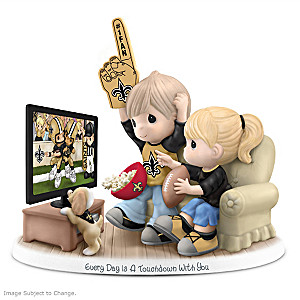 New Orleans Saints Porcelain Figurine With Fans, TV & Pup