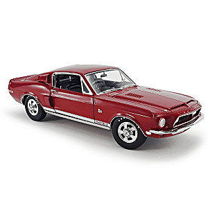 1:18-Scale 1968 Ford Shelby Mustang Cobra GT500 Diecast Car