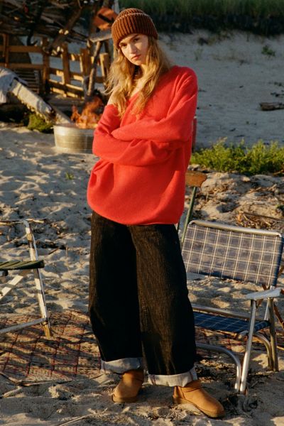 BDG Kayla Cocoon Low-Rise Jean