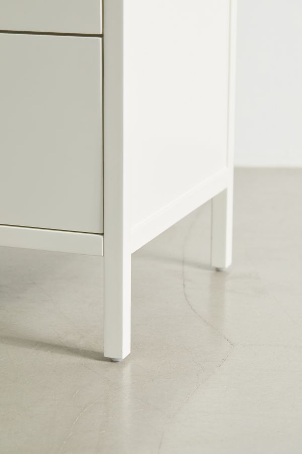 Slide View: 6: Kane Tall 4-Drawer Dresser