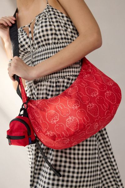 BAGGU & Miffy UO Exclusive Medium Nylon Crescent Bag