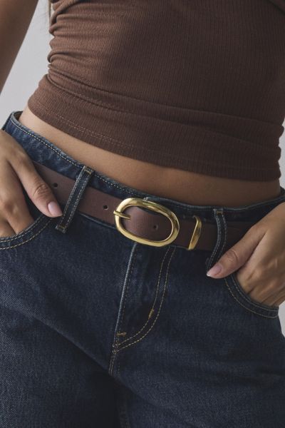 Essential Oval Buckle Leather Belt