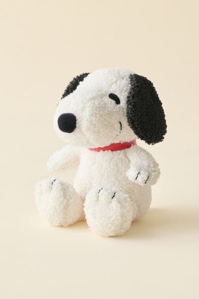 Bon Ton Toys Peanuts Snoopy Tiny Teddy Plushie