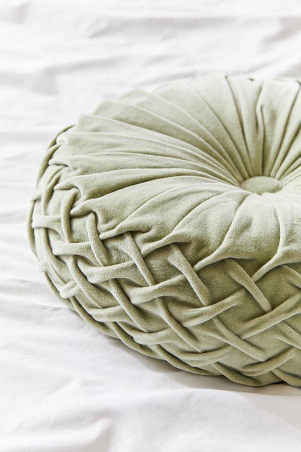 Slide View: 3: Round Pintuck Pillow