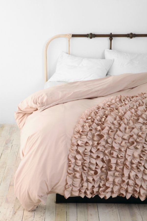 Corner Ruffle Duvet Cover Urban Outfitters