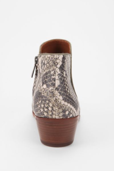 sam edelman petty snake