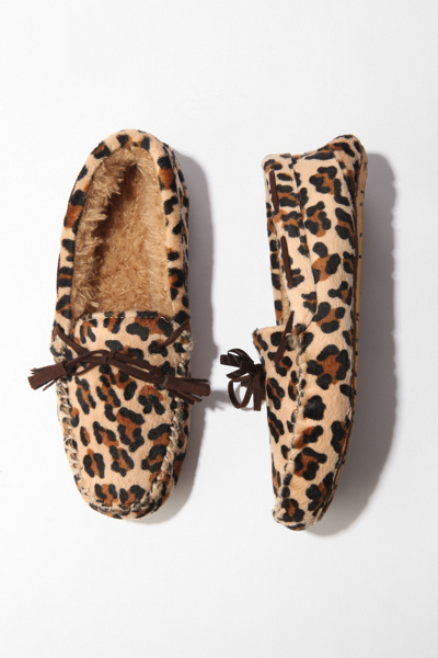 urban outfitters moccasins