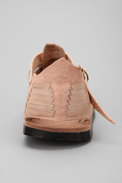 mens huarache sandals urban outfitters