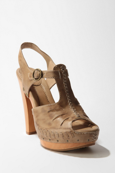 frye t strap heels