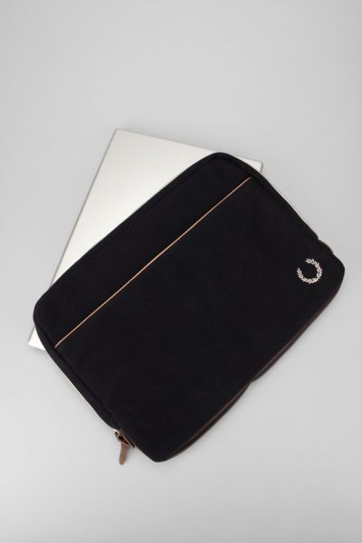 fred perry laptop case