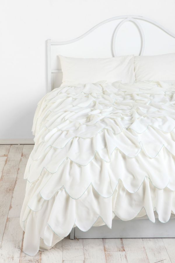 Stitched Scallop Ruffle Duvet Cover Urban Outfitters