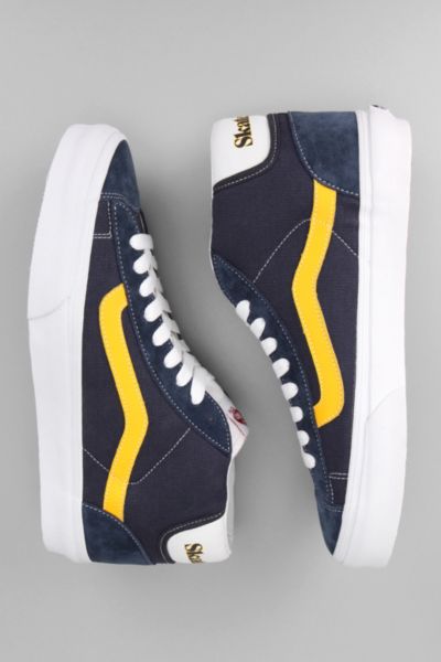 Vans Mid Skool '77 Skateboarder Sneaker | Urban Outfitters