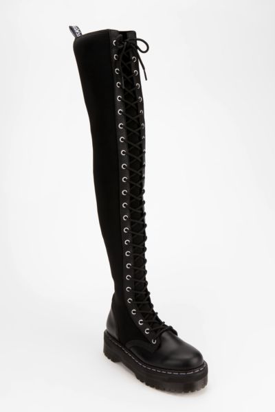 agyness deyn dr martens over the knee