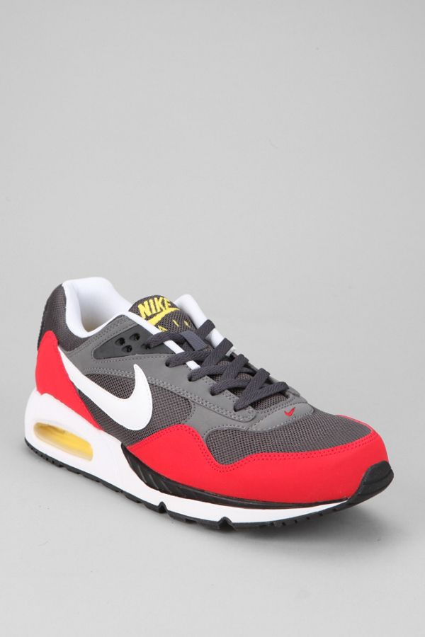 air max correlate air max correlate