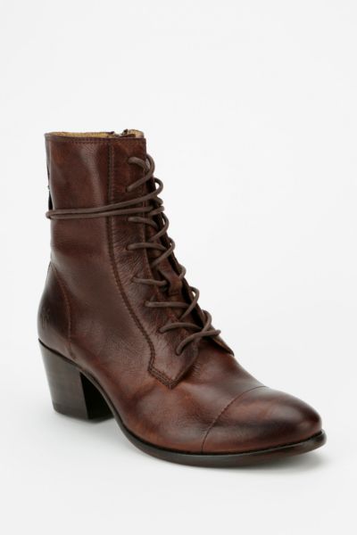 frye courtney lace up