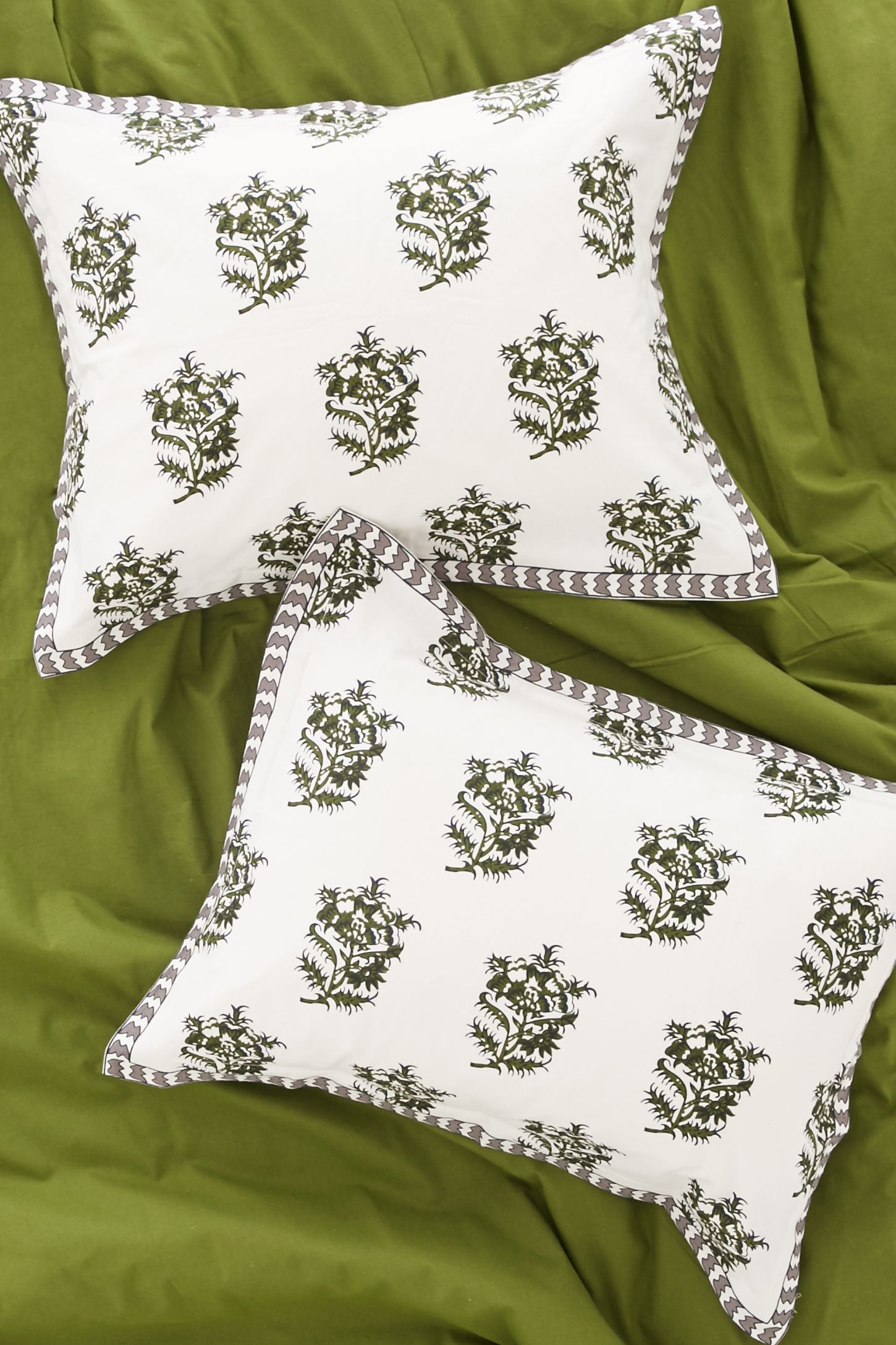 Magical Thinking Temple Medallion Sham Set Urban Outfitters Canada