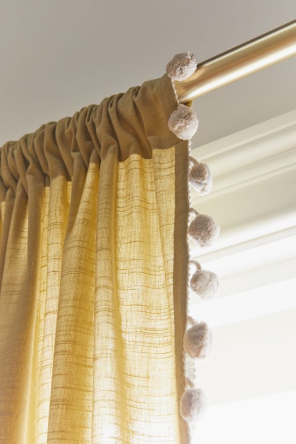 Pompom Curtain Urban Outfitters