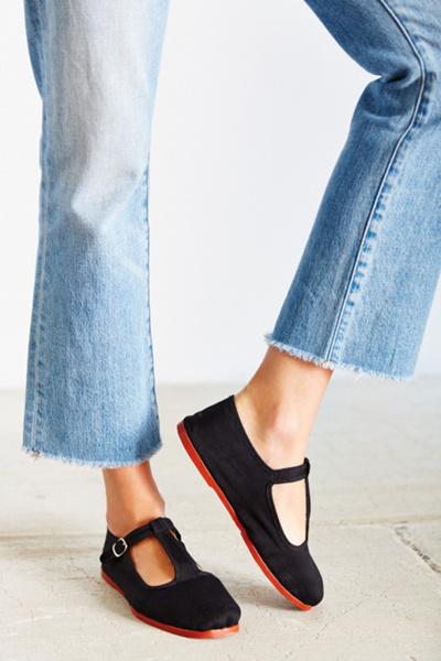 urban outfitters mary janes