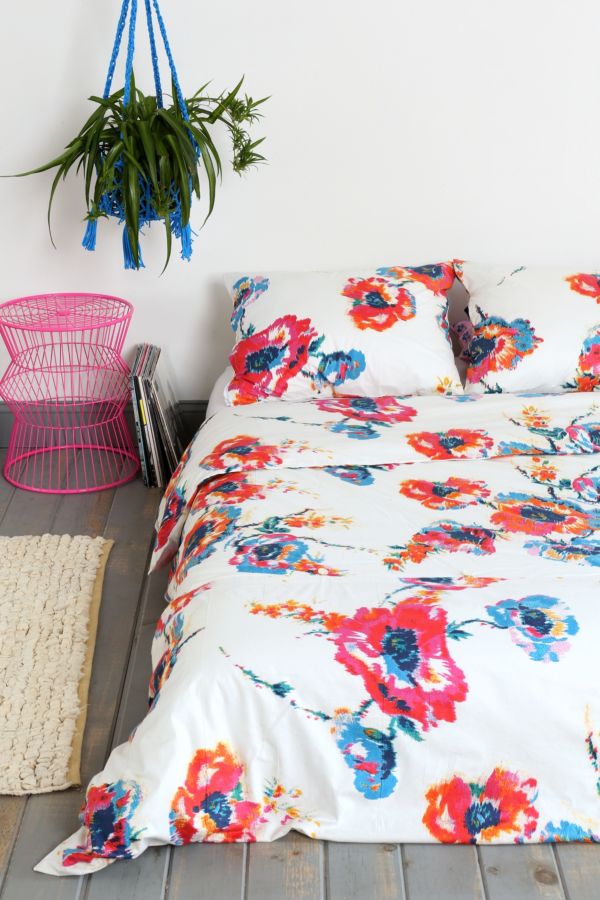 Plum Bow Ikat Floral Duvet Cover Urban Outfitters