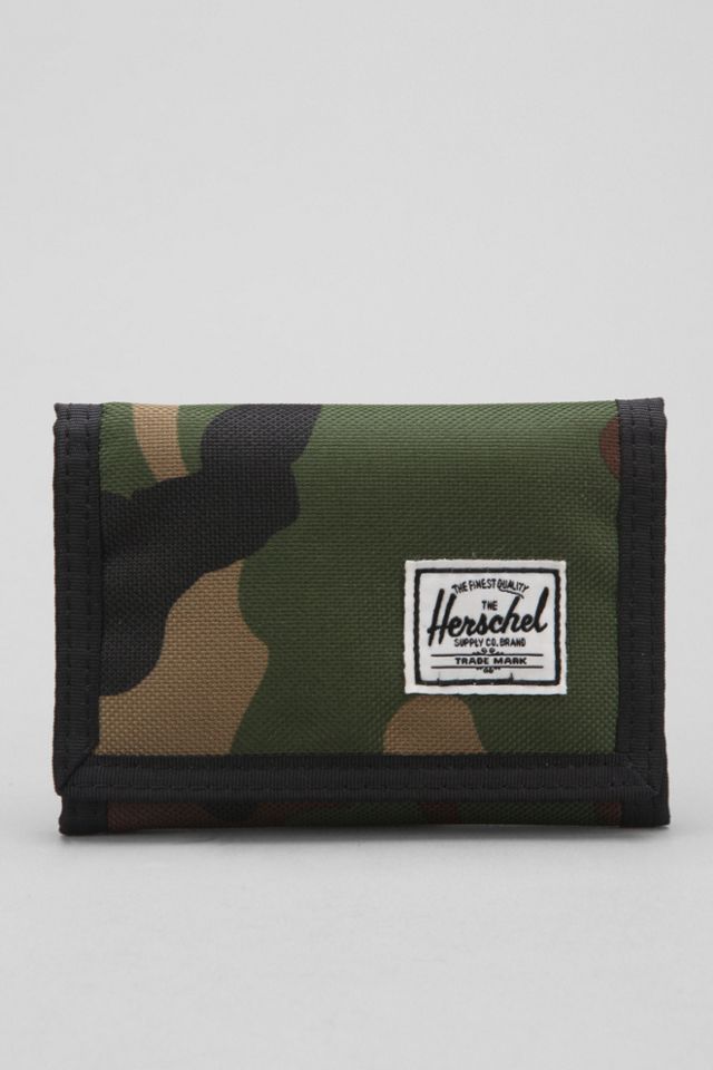 Herschel Supply Co. Hilltop Wallet Urban Outfitters