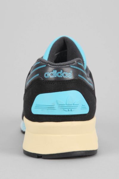 adidas 710