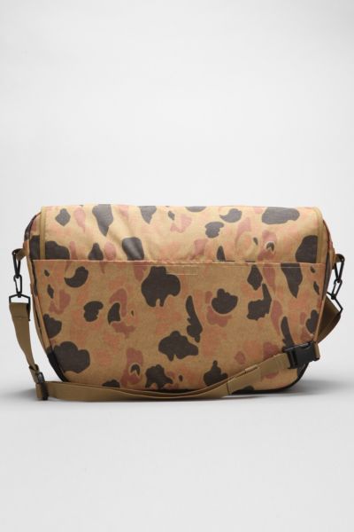 burton flint messenger bag