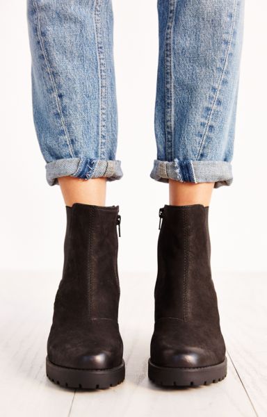 urban outfitters vagabond
