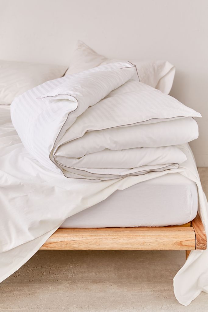 Mediumweight Down Alternative Duvet Insert Urban Outfitters