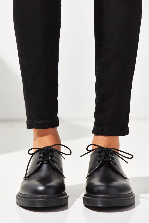 Dr. Martens 1461 Mono 3-Eye Oxford | Urban Outfitters