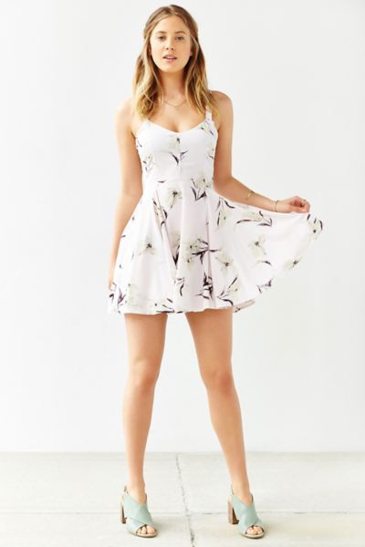 urban outfitters white floral dress
