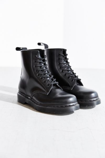 doc martens 1460 mono mens