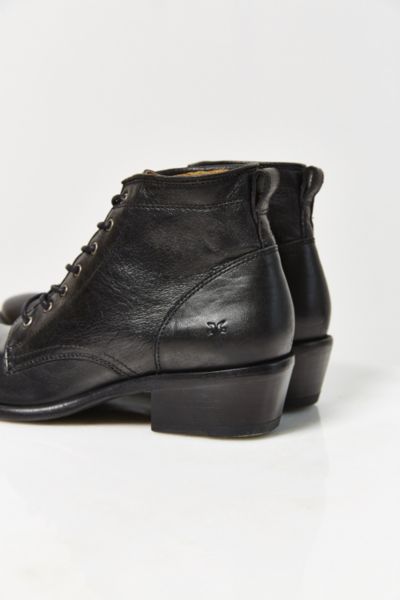 frye carson lace up boots