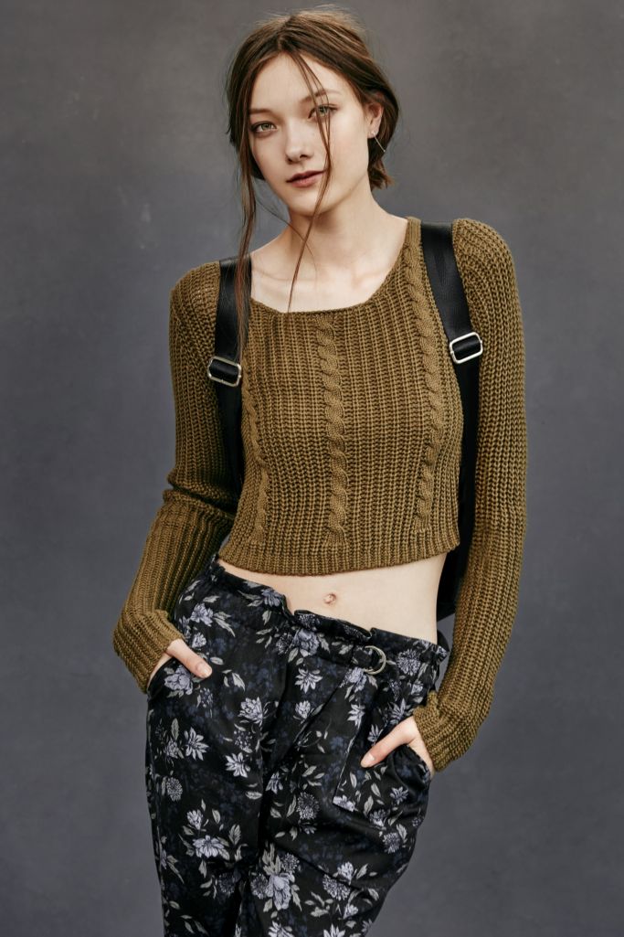 UNIF X UO Cropped Cable-Knit Sweater | Urban Outfitters