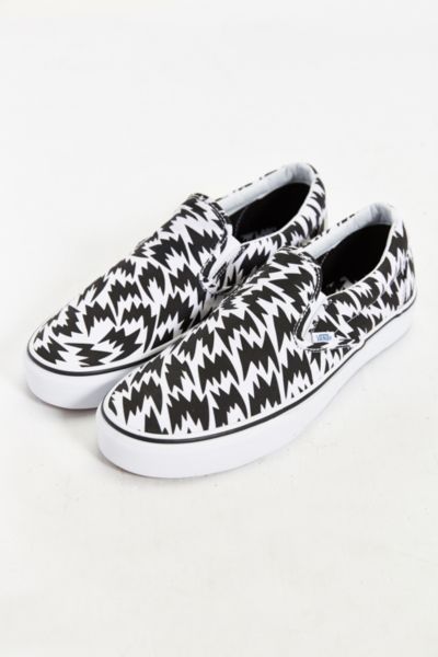 vans eley kishimoto slip on