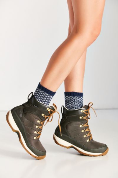 north face chilkat nylon boots