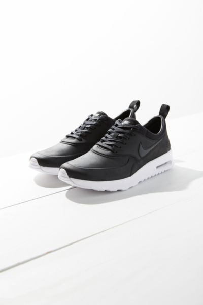 nike air max thea reflective