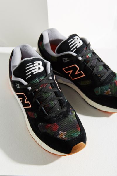 new balance 530 urban outfitters