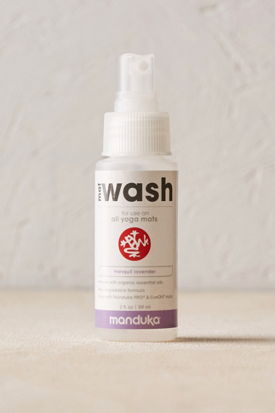manduka mat spray