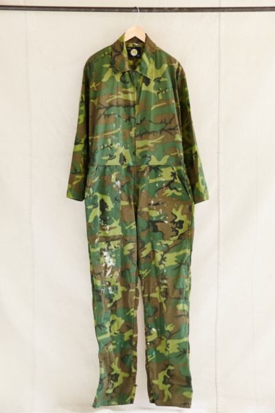 urban outfitters camo jumpsuit