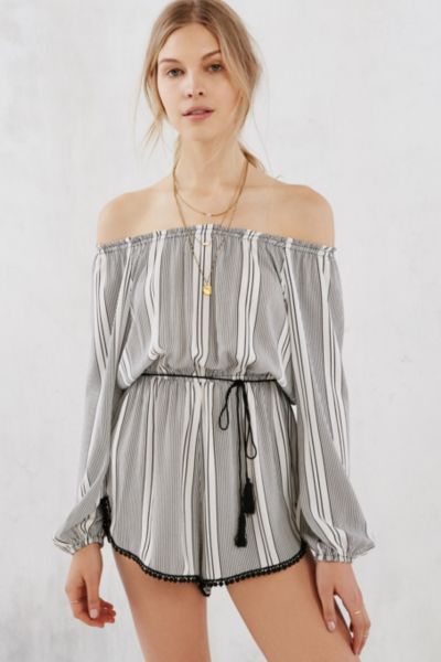 urban outfitters white romper