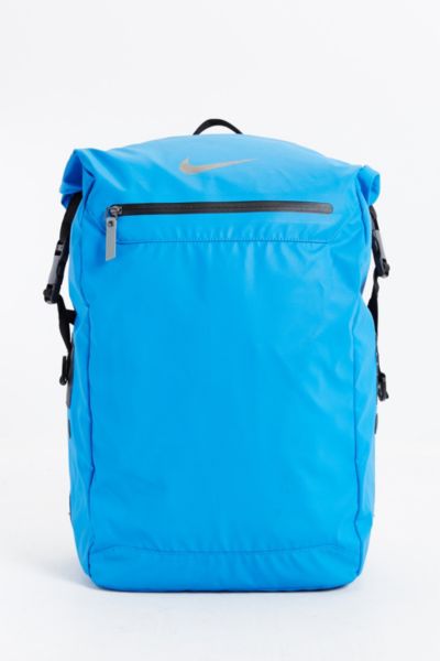 urban outfitters nike bag