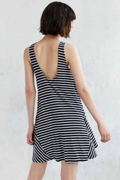 loose scoop back dress