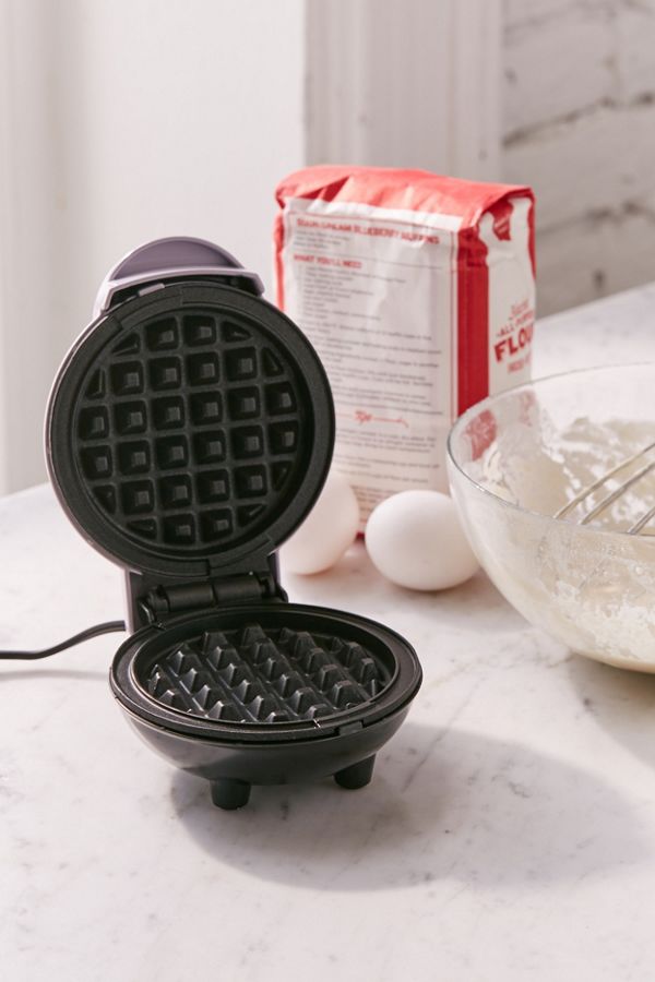 Mini Waffle Maker Urban Outfitters