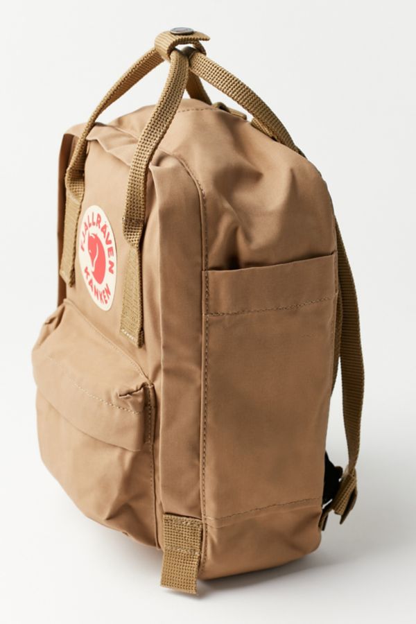 how to spot a fake fjallraven backpack