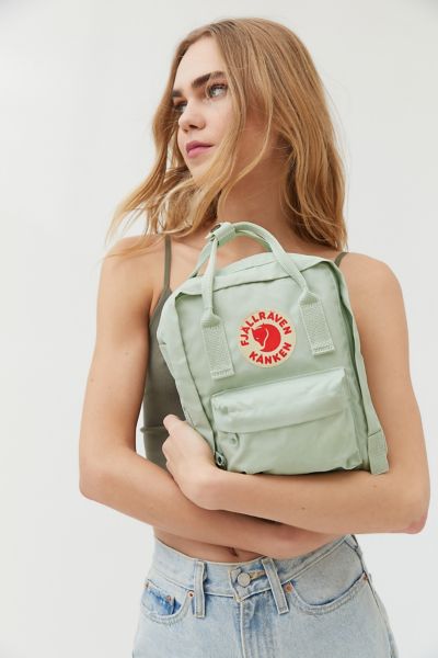 mini kanken urban outfitters