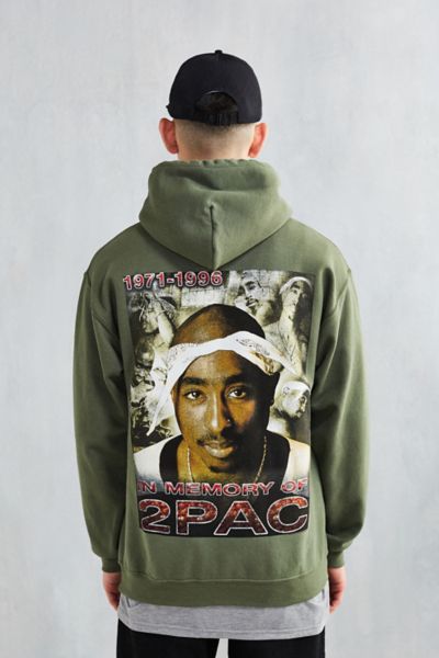 tupac sweatshirt urban outfitters