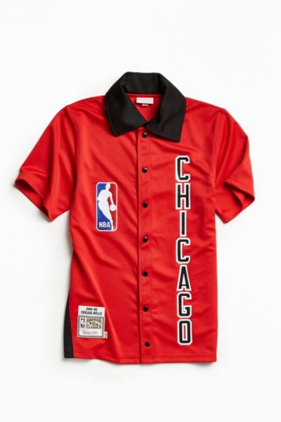 bulls button down jersey