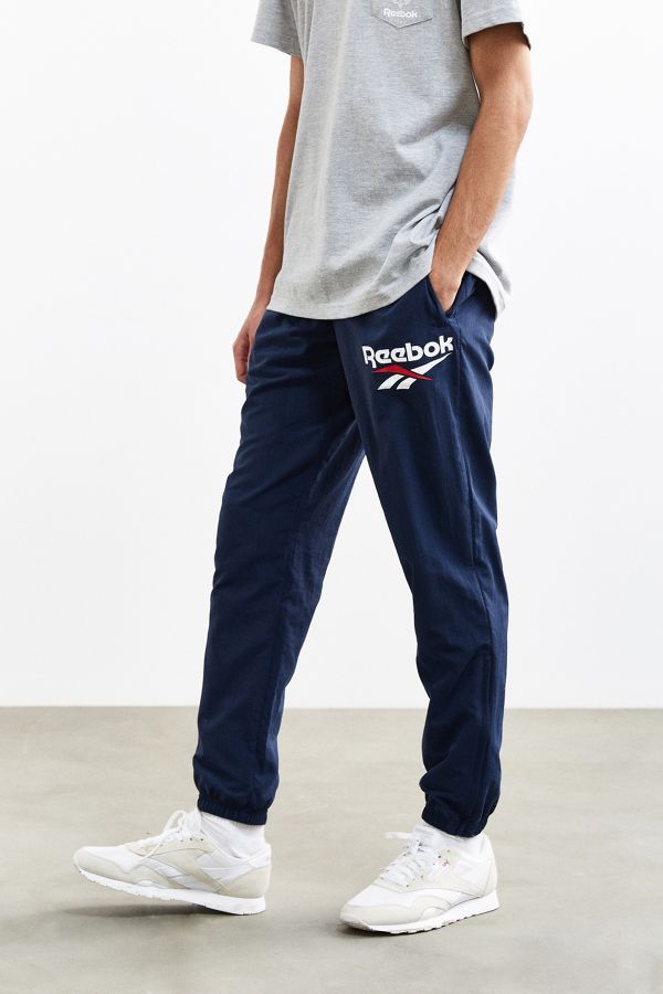 Reebok Vector Logo Wind Pant | Urban Outfitters