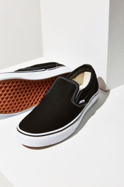 Vans Classic Slip-On Sneaker | Urban 