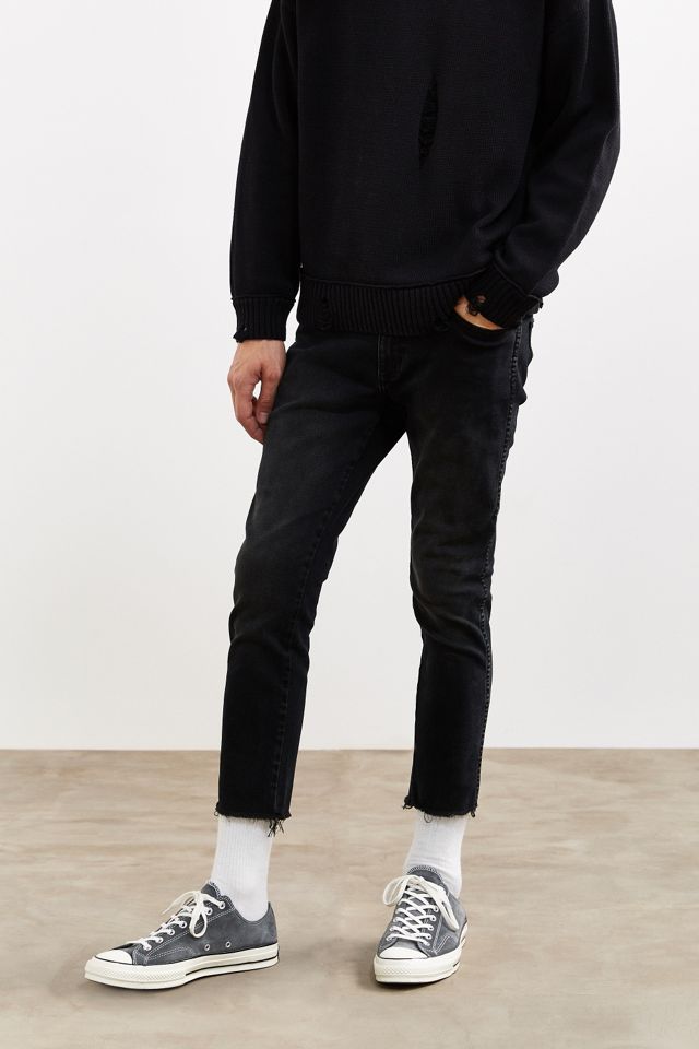 Rolla's Young Black Cutoff Slim Tapered Jean | Urban Outfitters